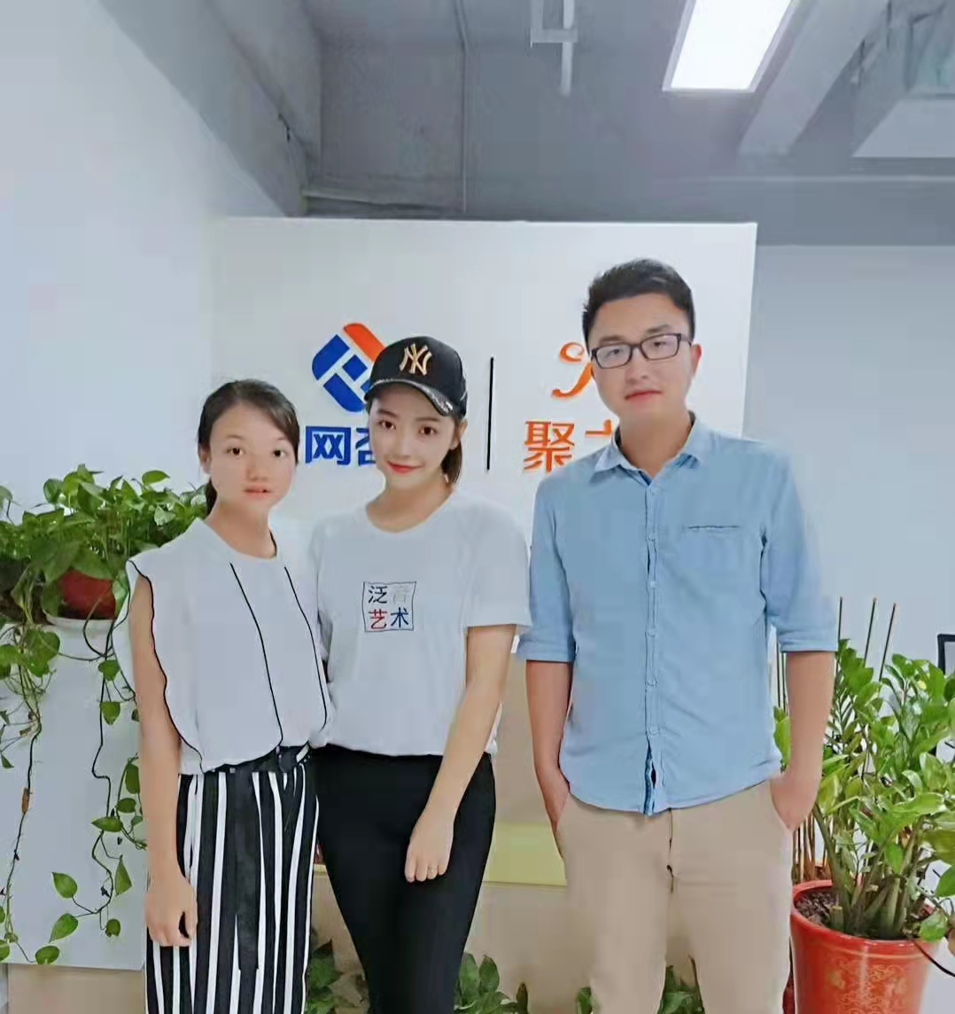 客户合影